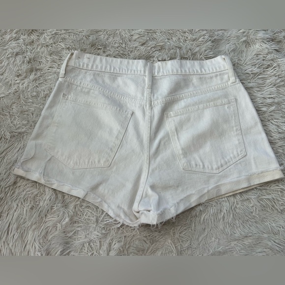 Madewell High-Rise Denim Shorts in Tile White - Size 30/ 12 - Picture 3 of 6